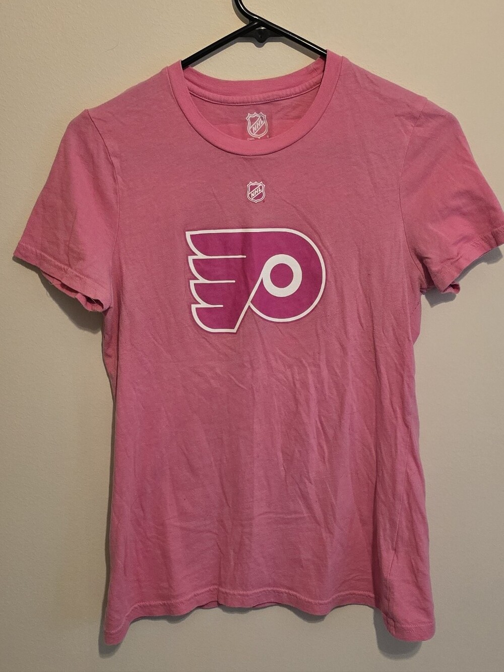 NHL Philadelphia Flyers Pink Girls' Logo Tee
